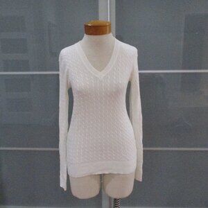 Tommy Hilfiger Long Sleeve V-Neck Lightweight Sweater